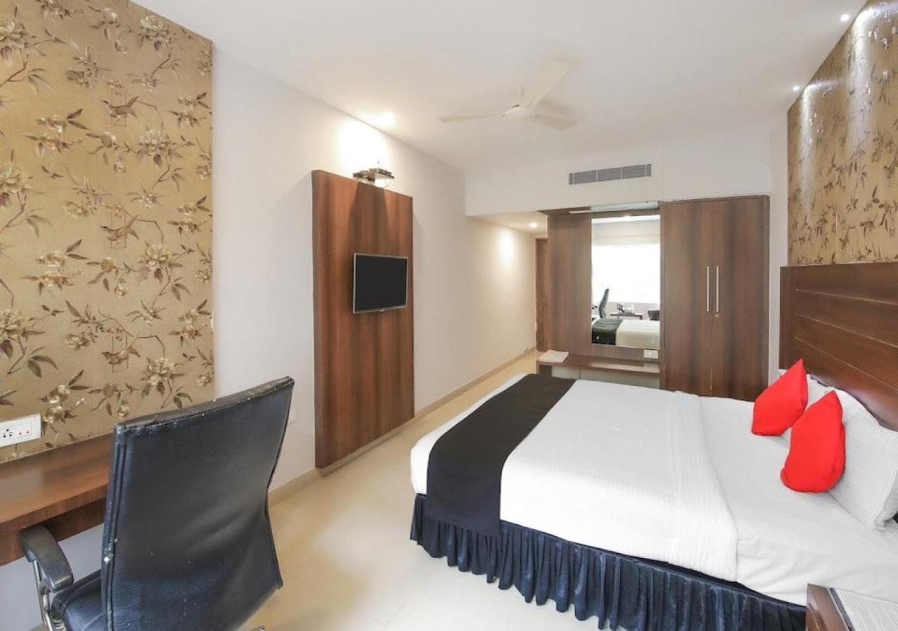 Fabhotel Dawn Mysore Eksteriør billede