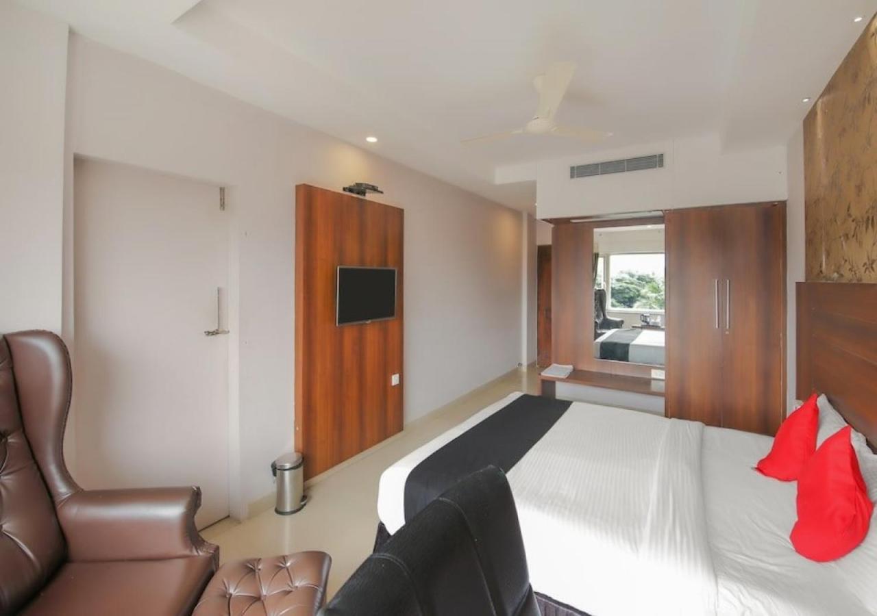 Fabhotel Dawn Mysore Eksteriør billede