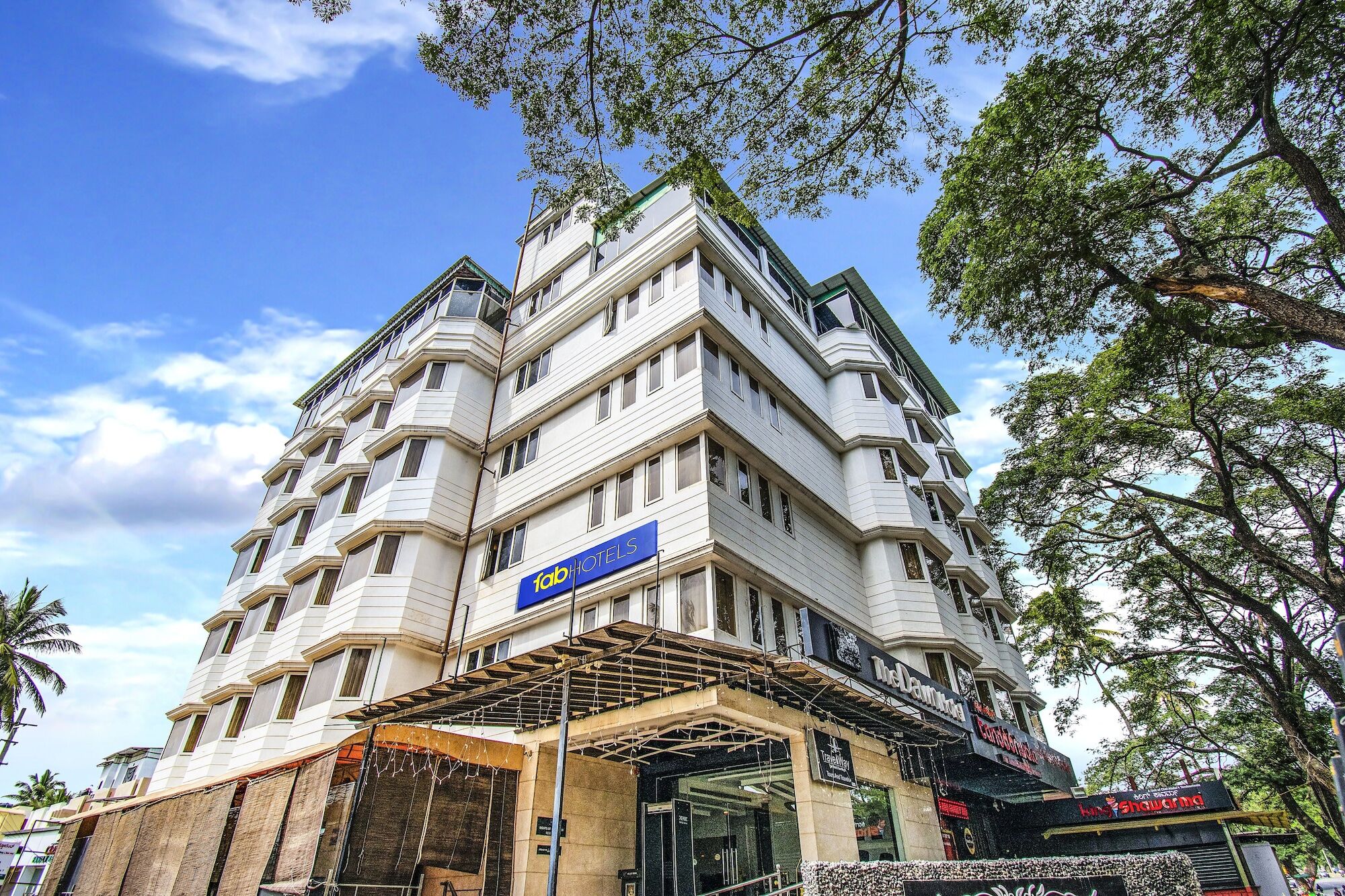 Fabhotel Dawn Mysore Eksteriør billede