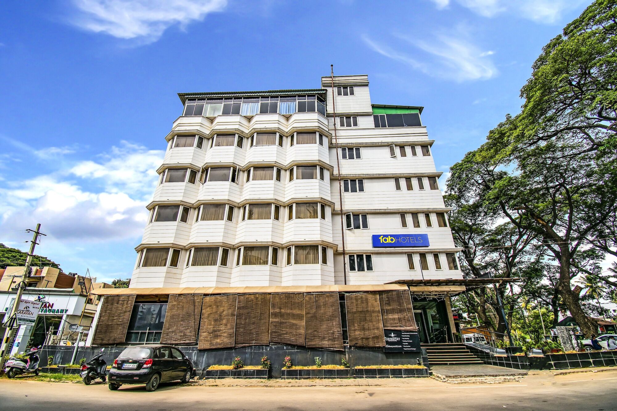 Fabhotel Dawn Mysore Eksteriør billede